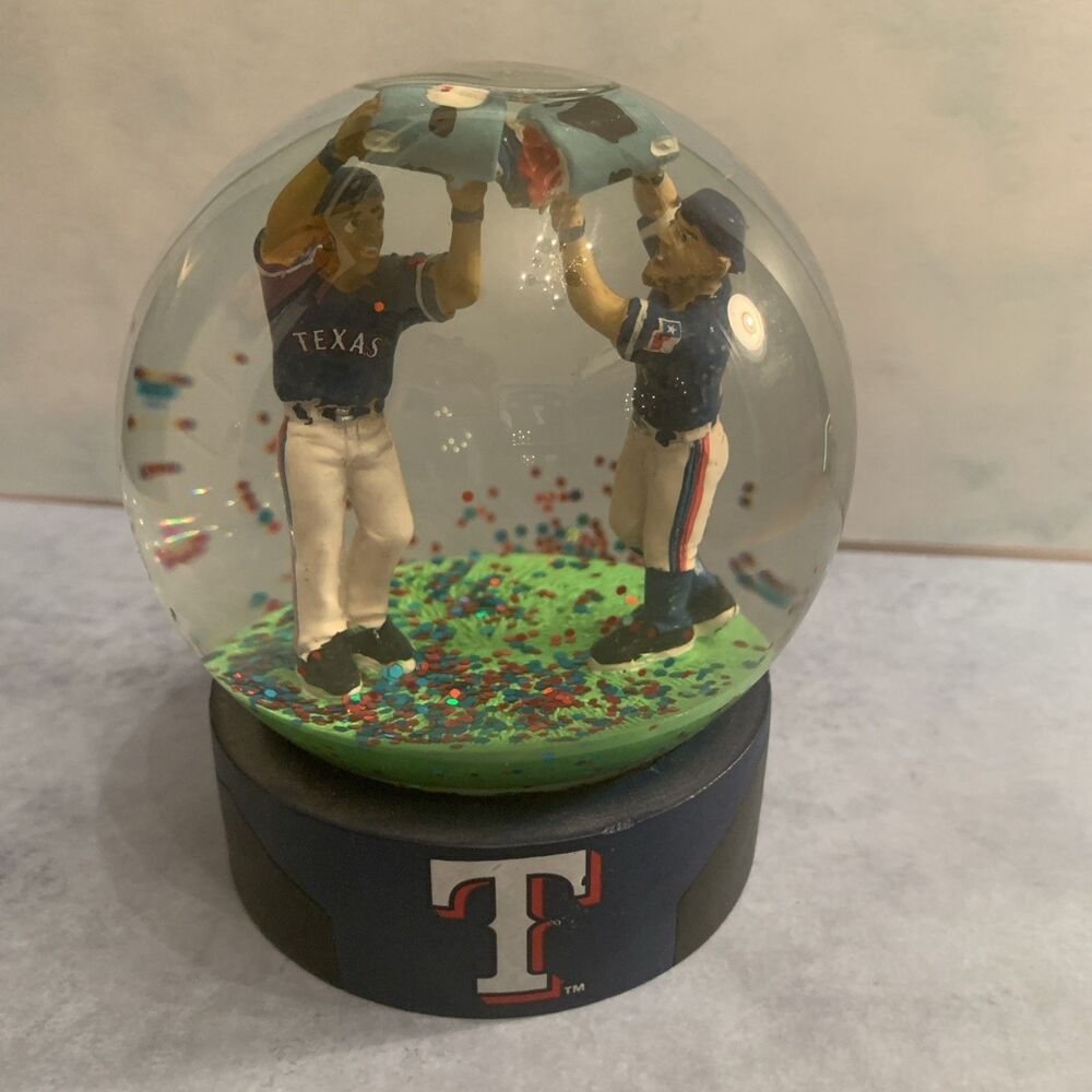 2018 Texas Rangers Snow Globe Andrus/Odor Cooler Confetti (ST-27)
